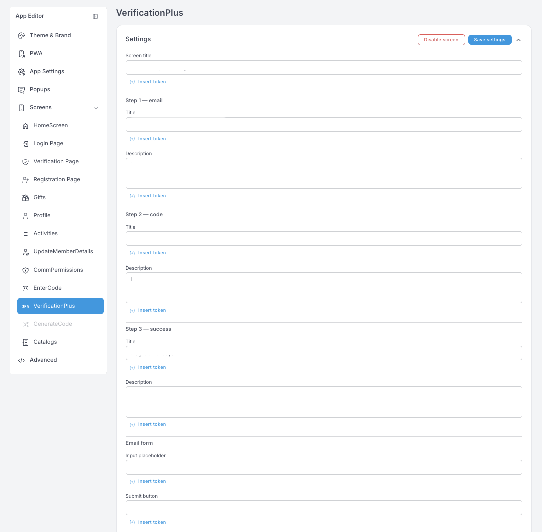 Einstellungen von VerificationPlus — drei Schritte (E-Mail, Code, Erfolg), jeweils mit Titel und Beschreibung, gefolgt von den Feldern des E-Mail-Formulars