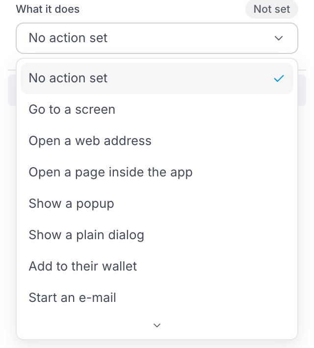 Die geöffnete Liste Was es tut an einer Folie: Keine Aktion festgelegt, Zu einem Bildschirm gehen, Eine Webadresse öffnen, Eine Webseite in der App öffnen, Ein Popup zeigen, Einen einfachen Dialog zeigen, Zum Wallet hinzufügen, Eine E-Mail beginnen und weitere darunter